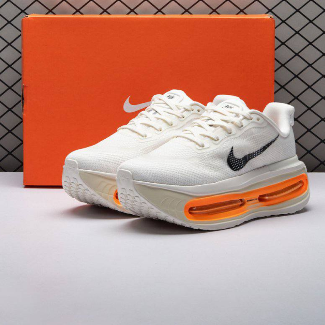 Nike Vomero Premium - Bege/Laranja