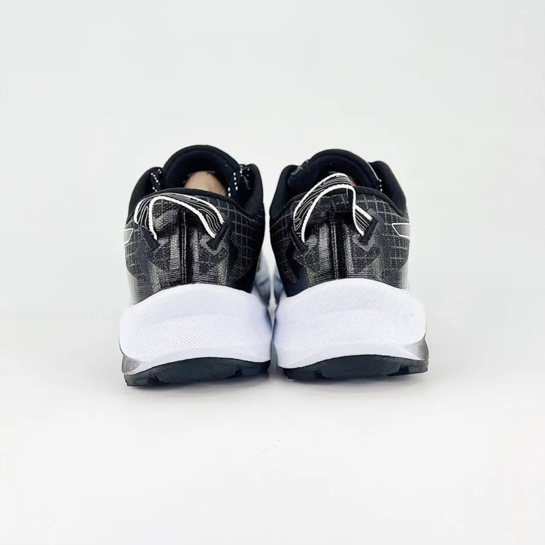 Asics Trabuco Max 3 - Preto/Branco