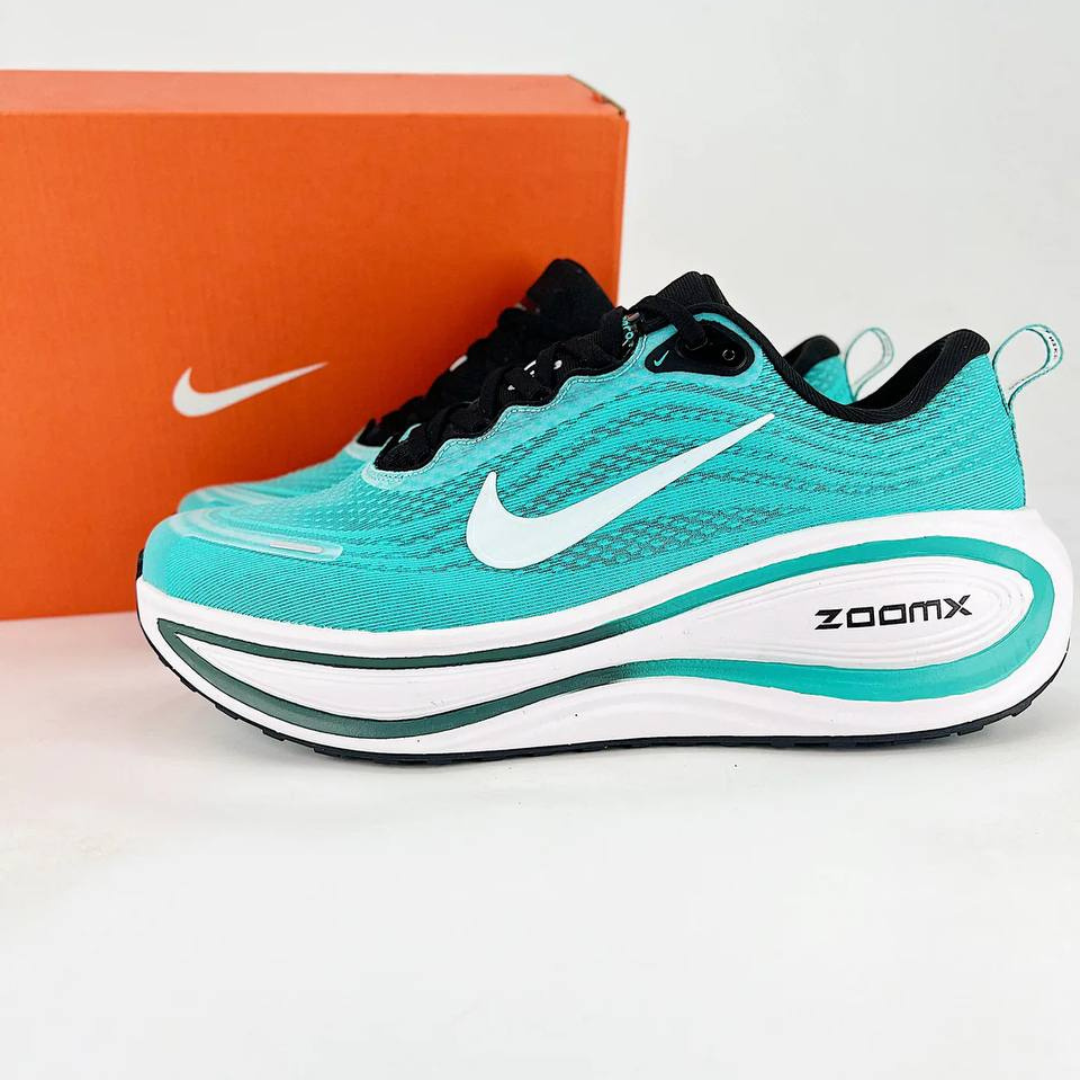 Nike Vomero Plus - Verde Água/Branco