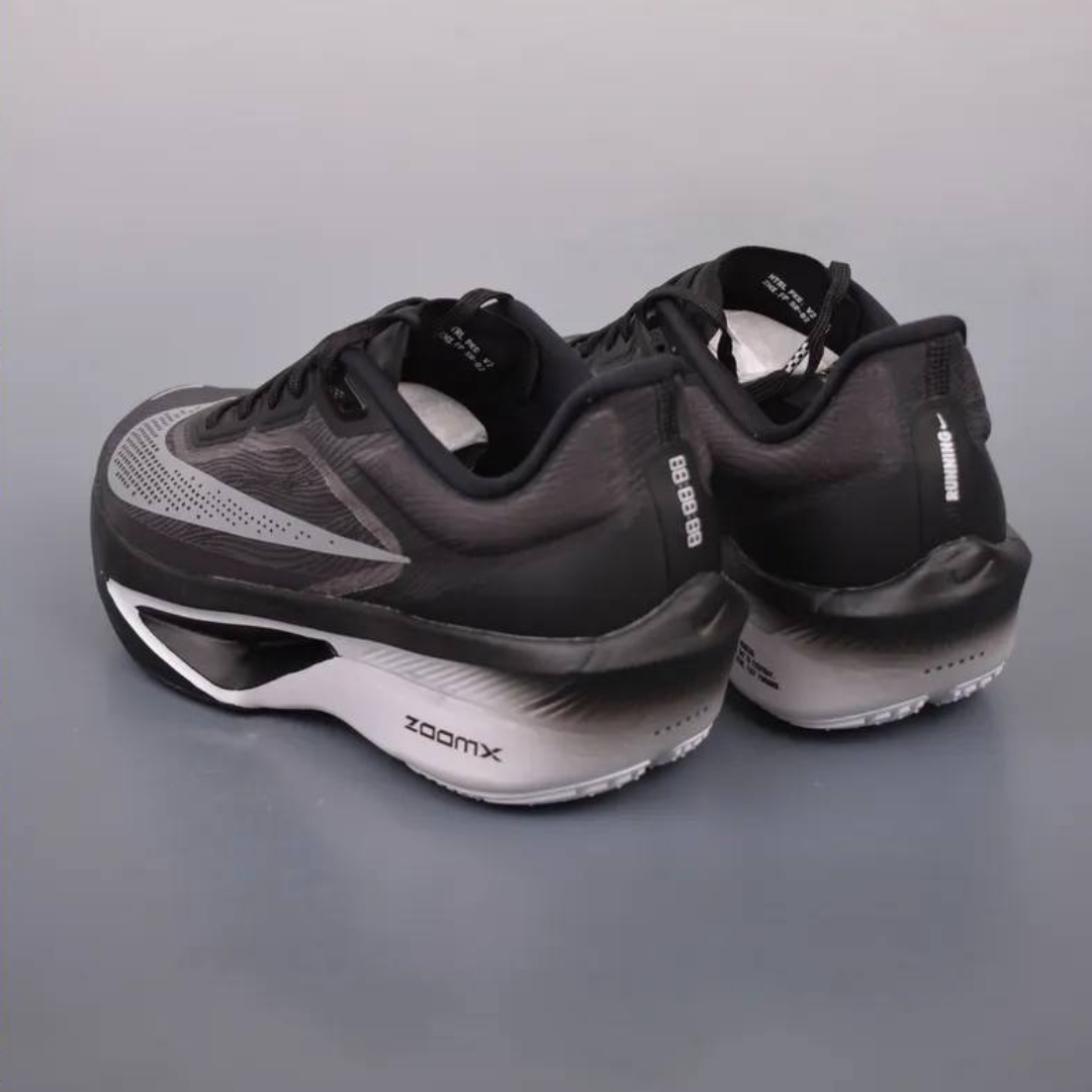 Nike Zoom Fly 6 - Preto/Branco