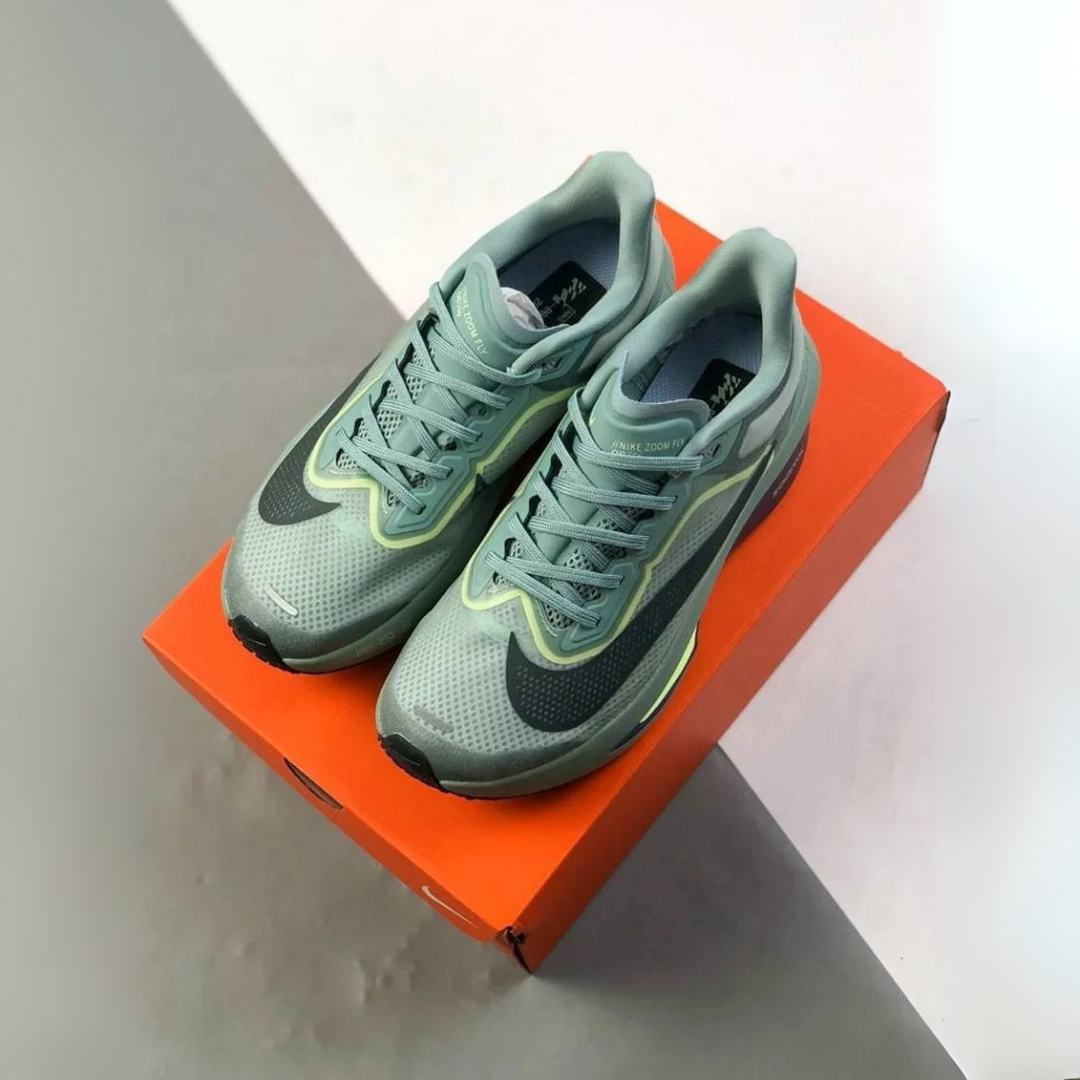 Nike Zoom Fly 6 - Verde Oliva
