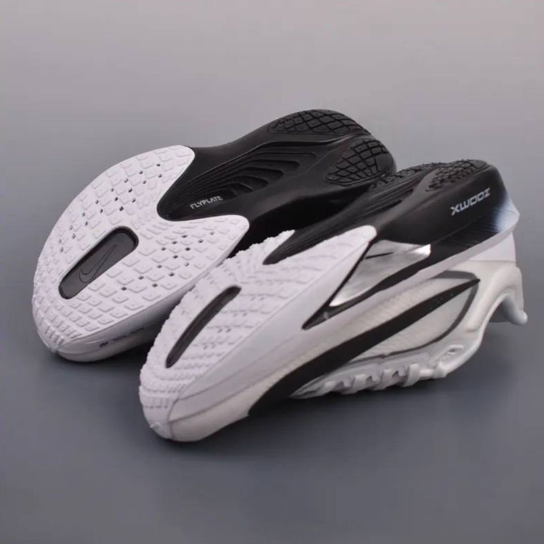 Nike Zoom Fly 6 - Branco/Preto