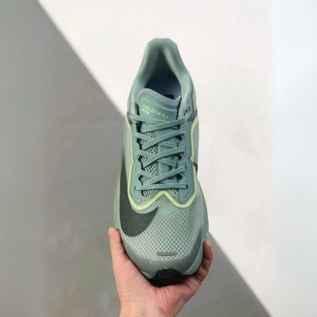 Nike Zoom Fly 6 - Verde Oliva