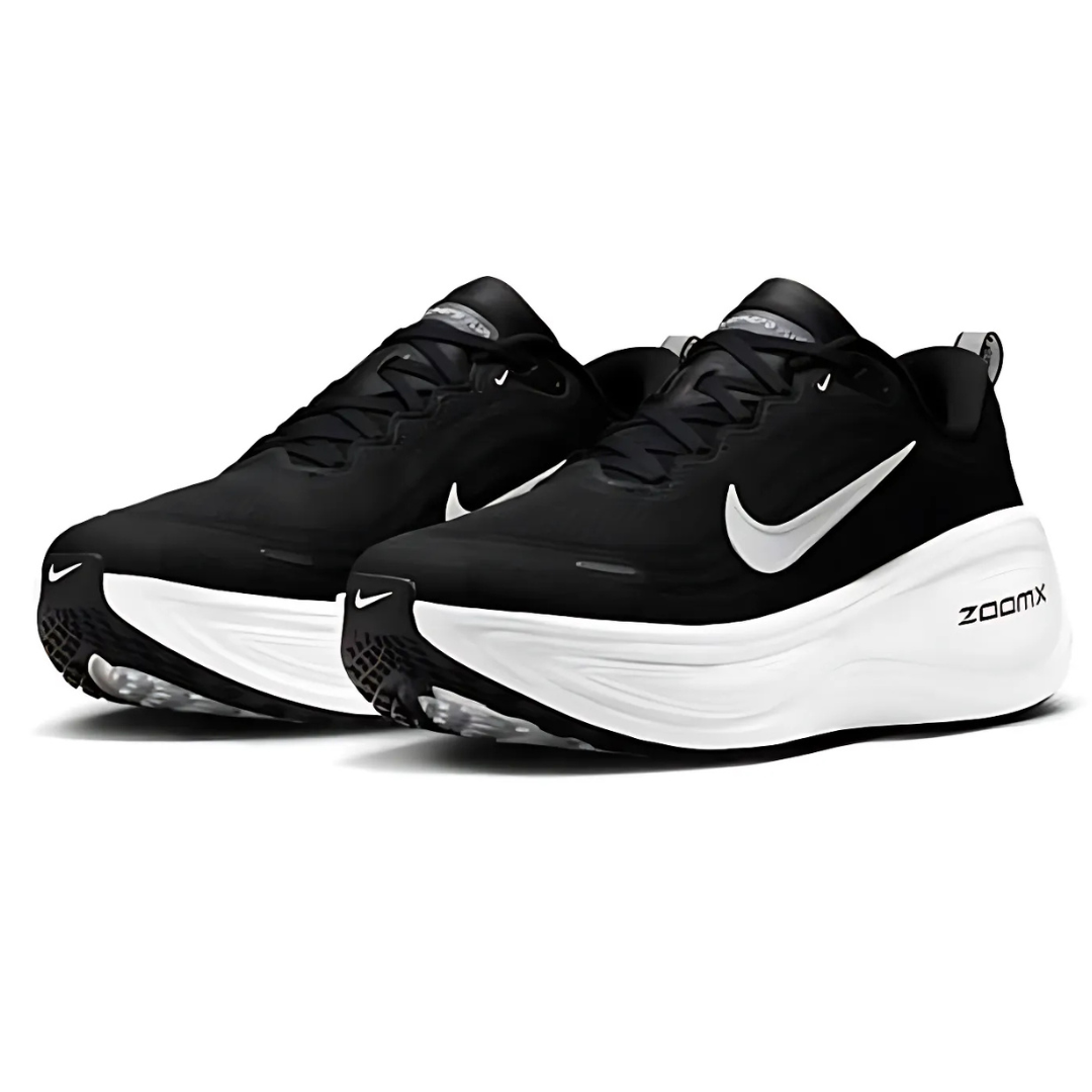 Nike Vomero Plus - Preto/Branco