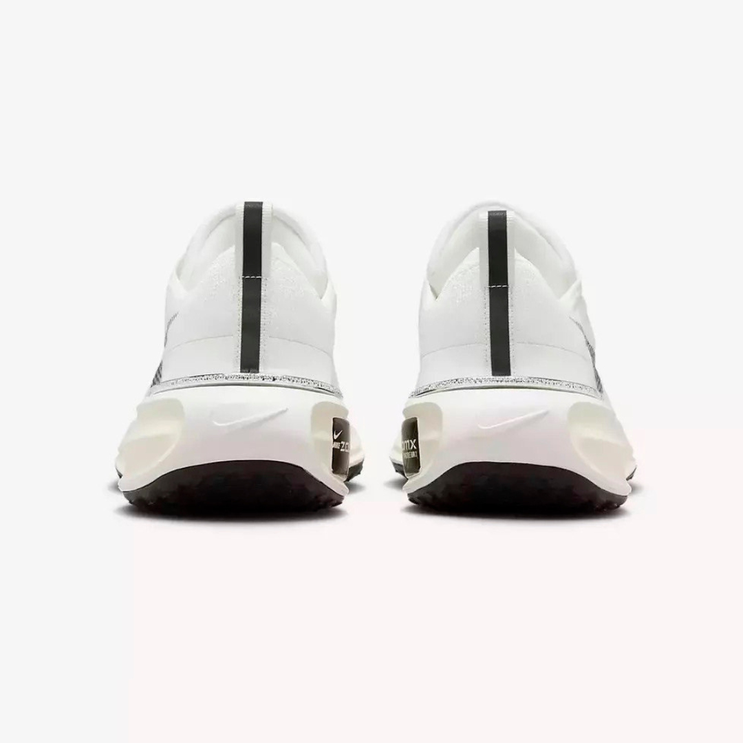 Nike Invincible Run 3 - Branco/Preto