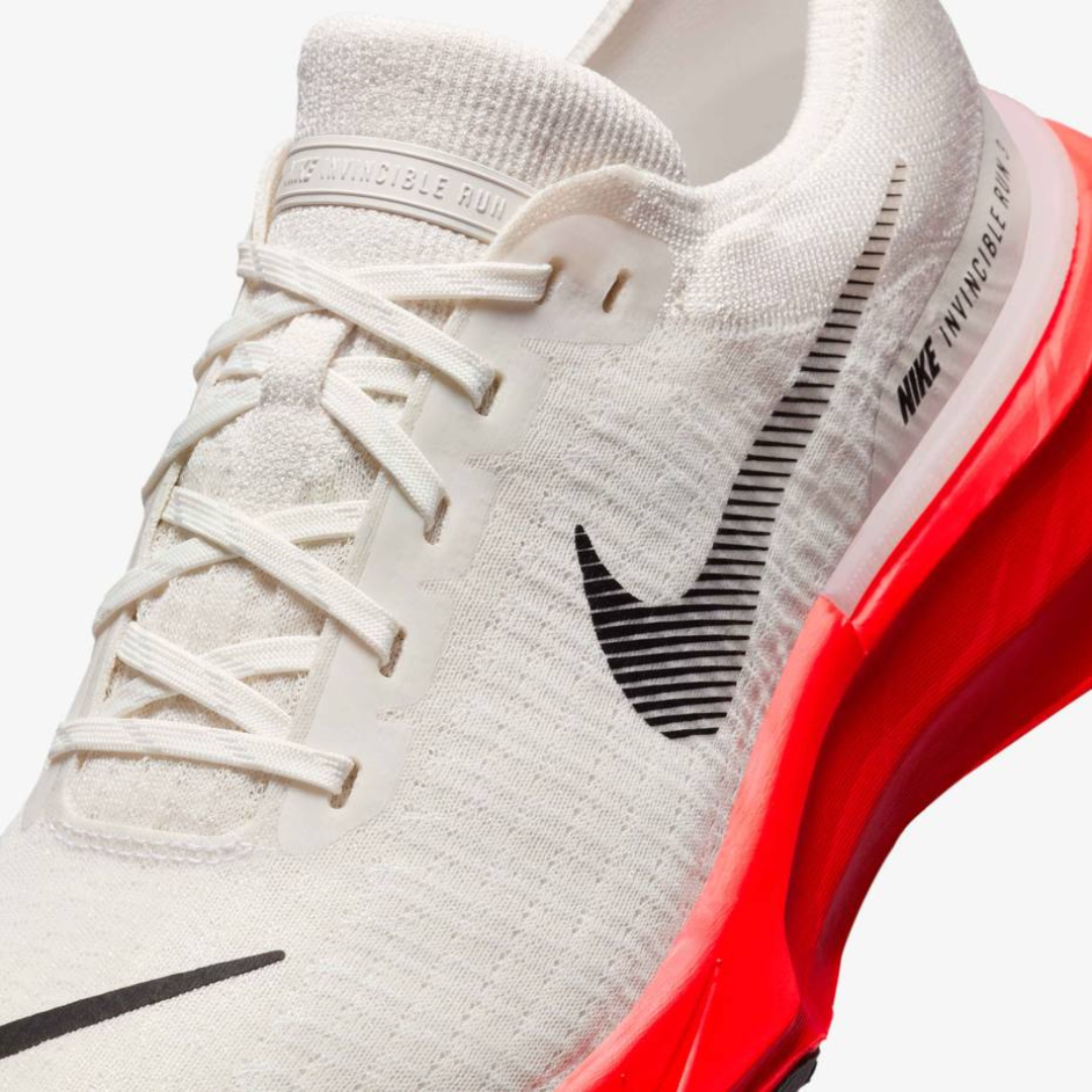 Nike Invincible Run 3 - Branco/Vermelho Neon