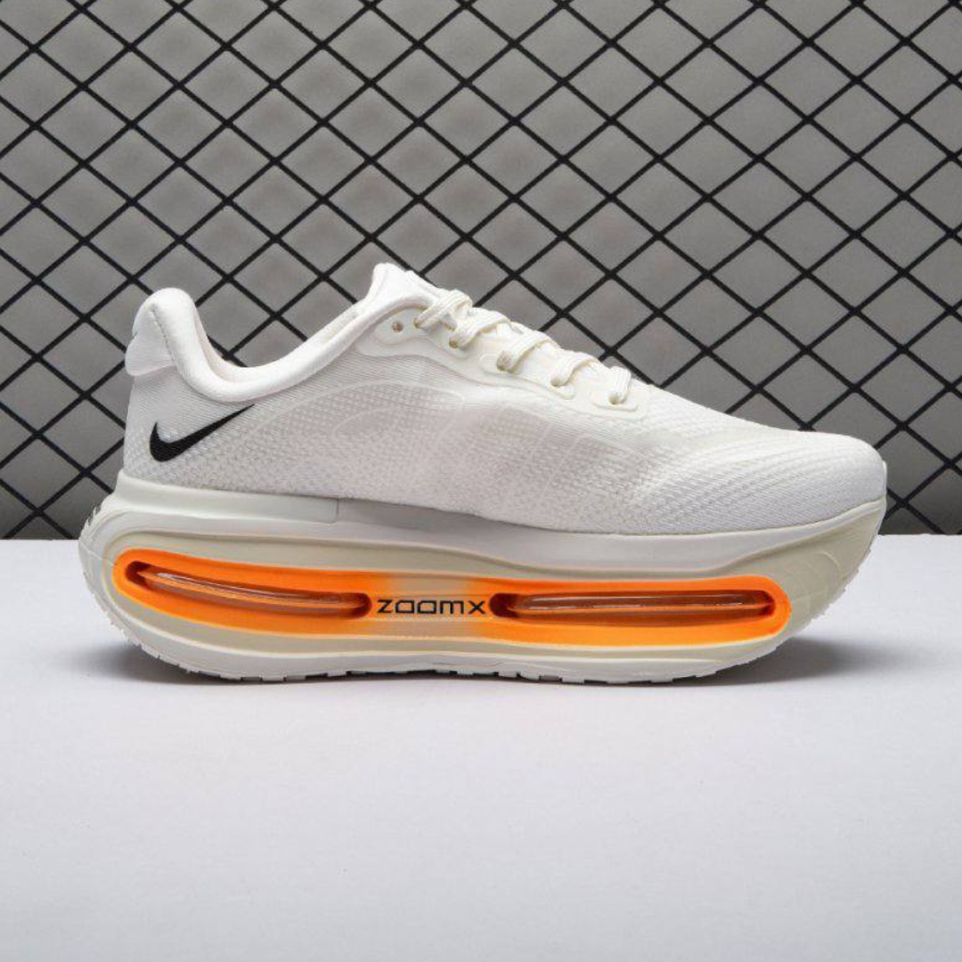 Nike Vomero Premium - Branco/Laranja