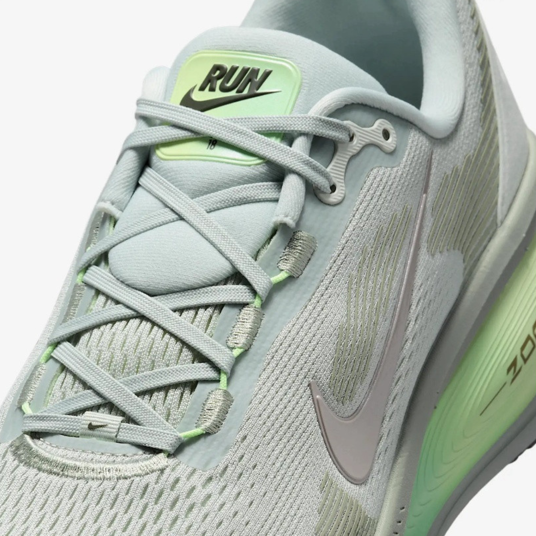 Nike Vomero 18 - Verde Oliva