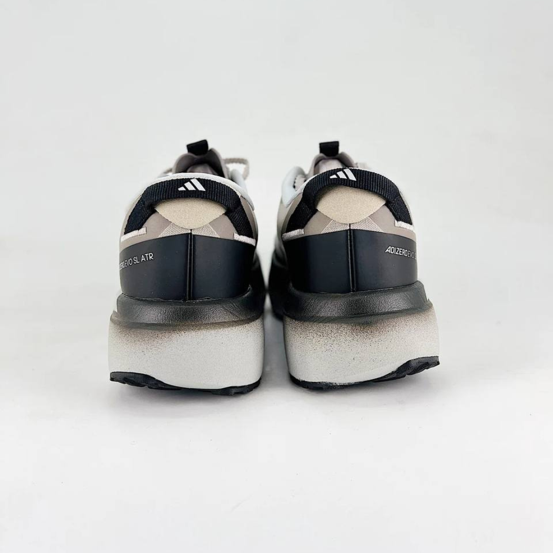 Adidas Adizero EVO SL ATR - Castanho Claro/Preto