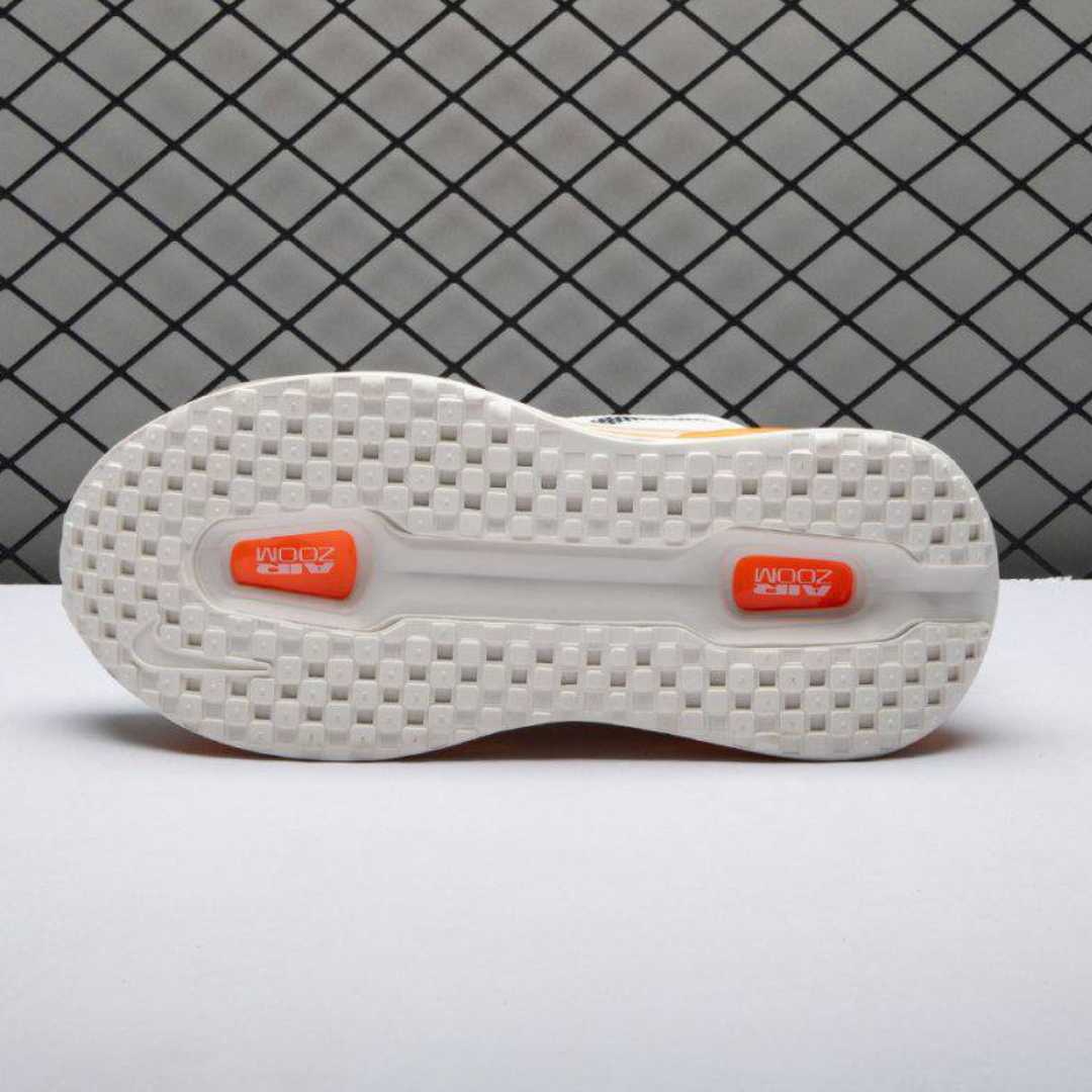 Nike Vomero Premium - Branco/Laranja