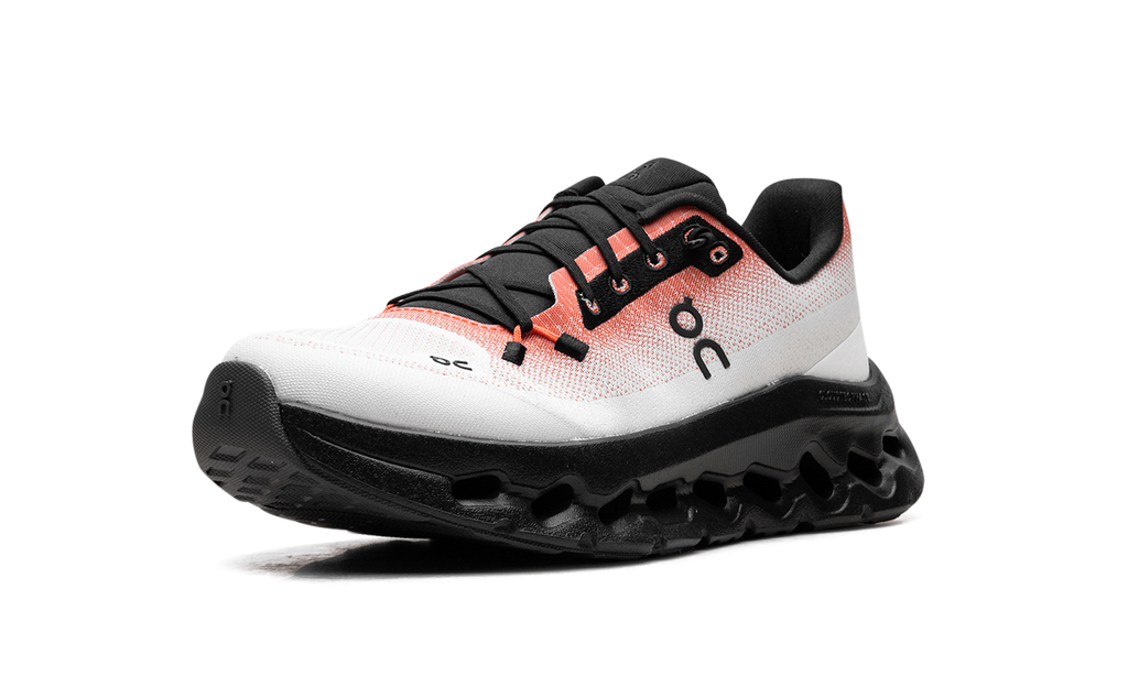 On Running Cloudtilt WMNS "Flame Eclipse"