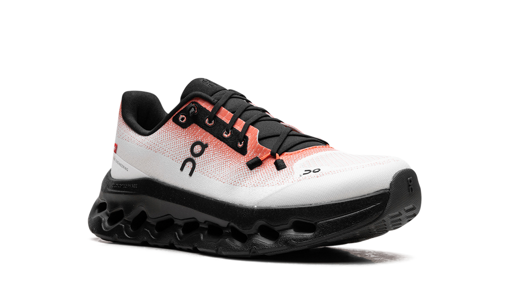 On Running Cloudtilt WMNS "Flame Eclipse"