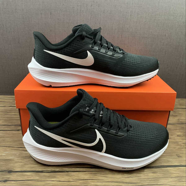 Nike Air Zoom Pegasus 39 - Preto/Branco