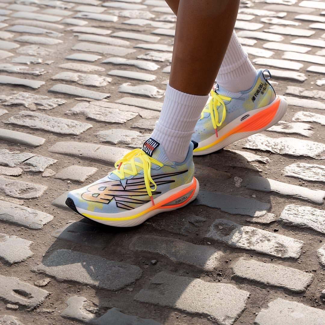 New Balance Fuelcell Supercomp Elite V3 - London