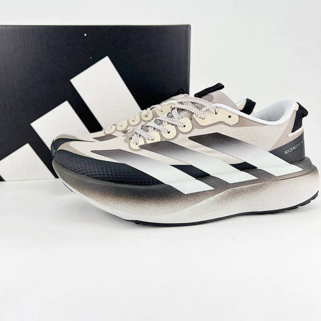 Adidas Adizero EVO SL ATR - Castanho Claro/Preto