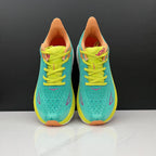 HOKA Clifton 9 Cinza Claro – imagem 4 de 5