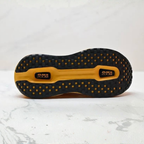 Nike Vomero Premium - Amarelo