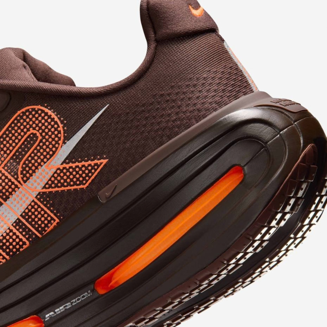Nike Vomero Premium x Renegade Brown Basalt Total Orange