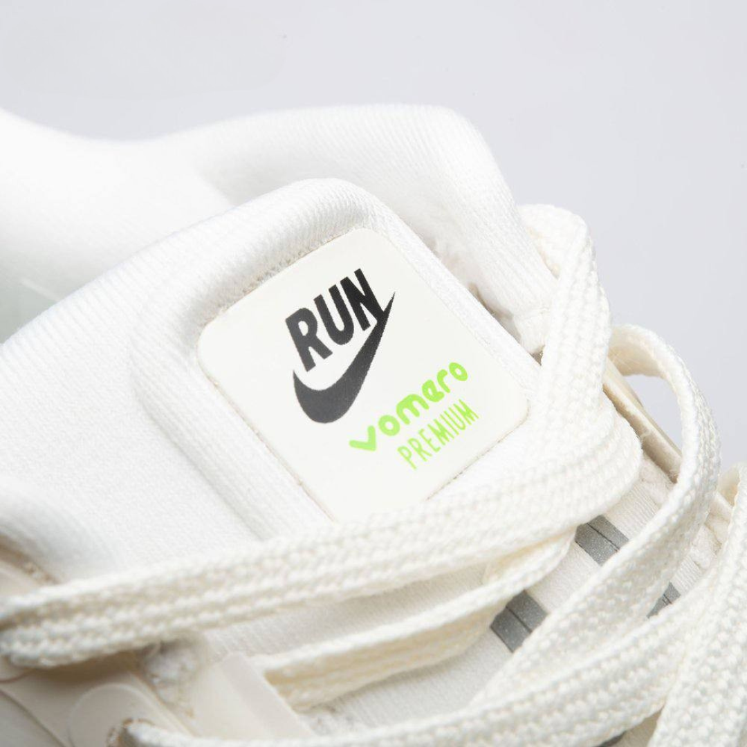 Nike Vomero Premium - Branco/Verde