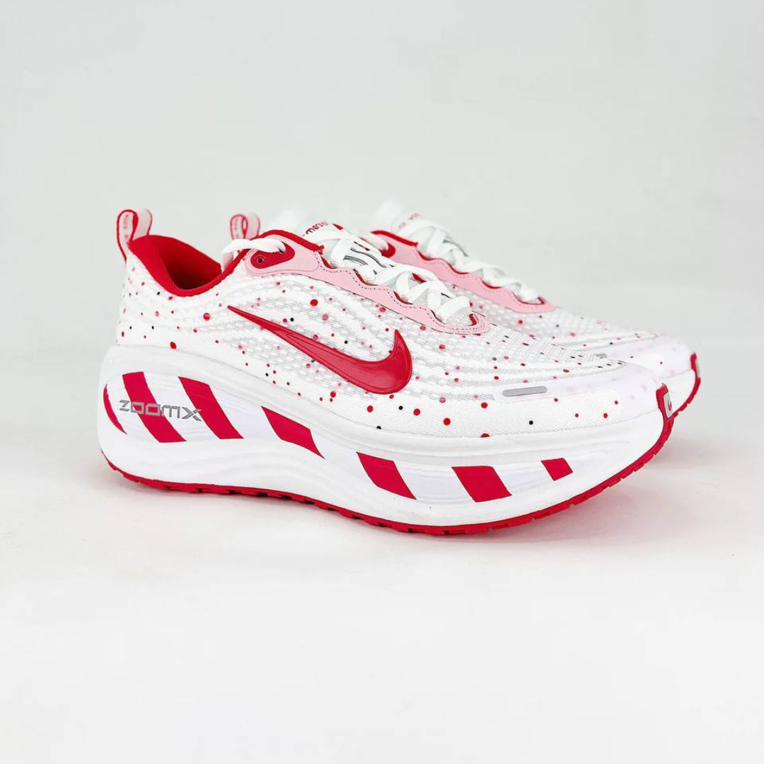 Nike Vomero Plus - Branco/Vermelho Carmim
