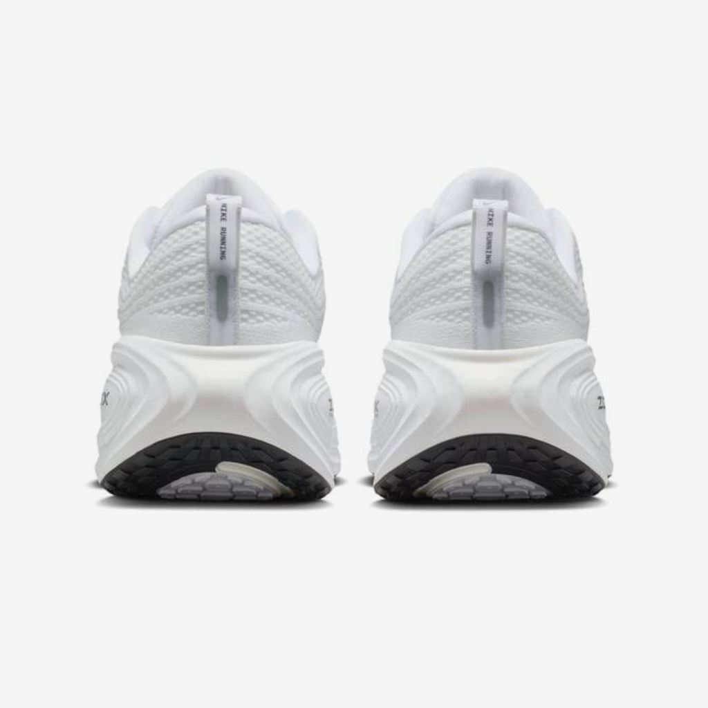 Nike Vomero Plus - Branco/Preto