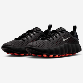 Nike Mind 002 Black Hyper Crimson
