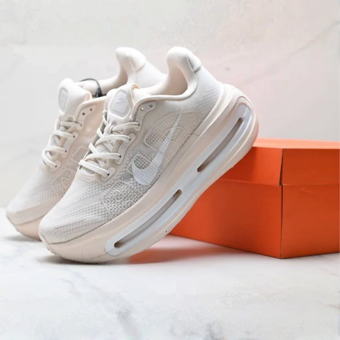 Nike Vomero Premium - Bege