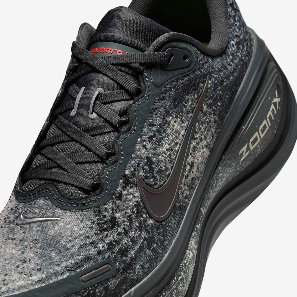 Nike Vomero Plus - Oatmeal/Anthracite