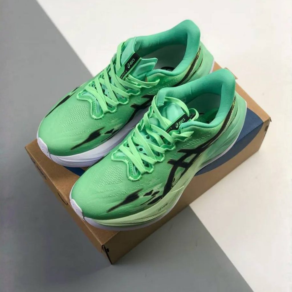Asics Superblast 3 - Unissex - Verde/Preto