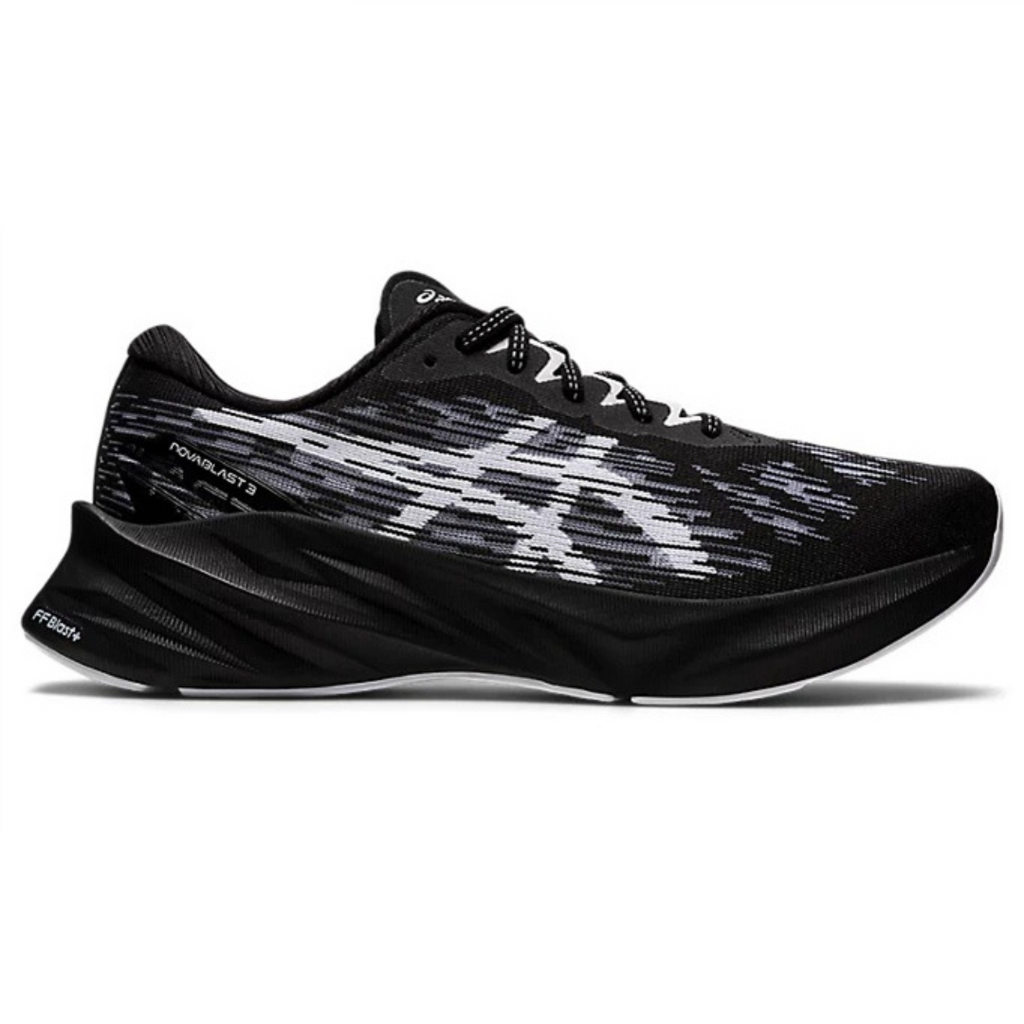 Asics Novablast 3 Preto e Branco