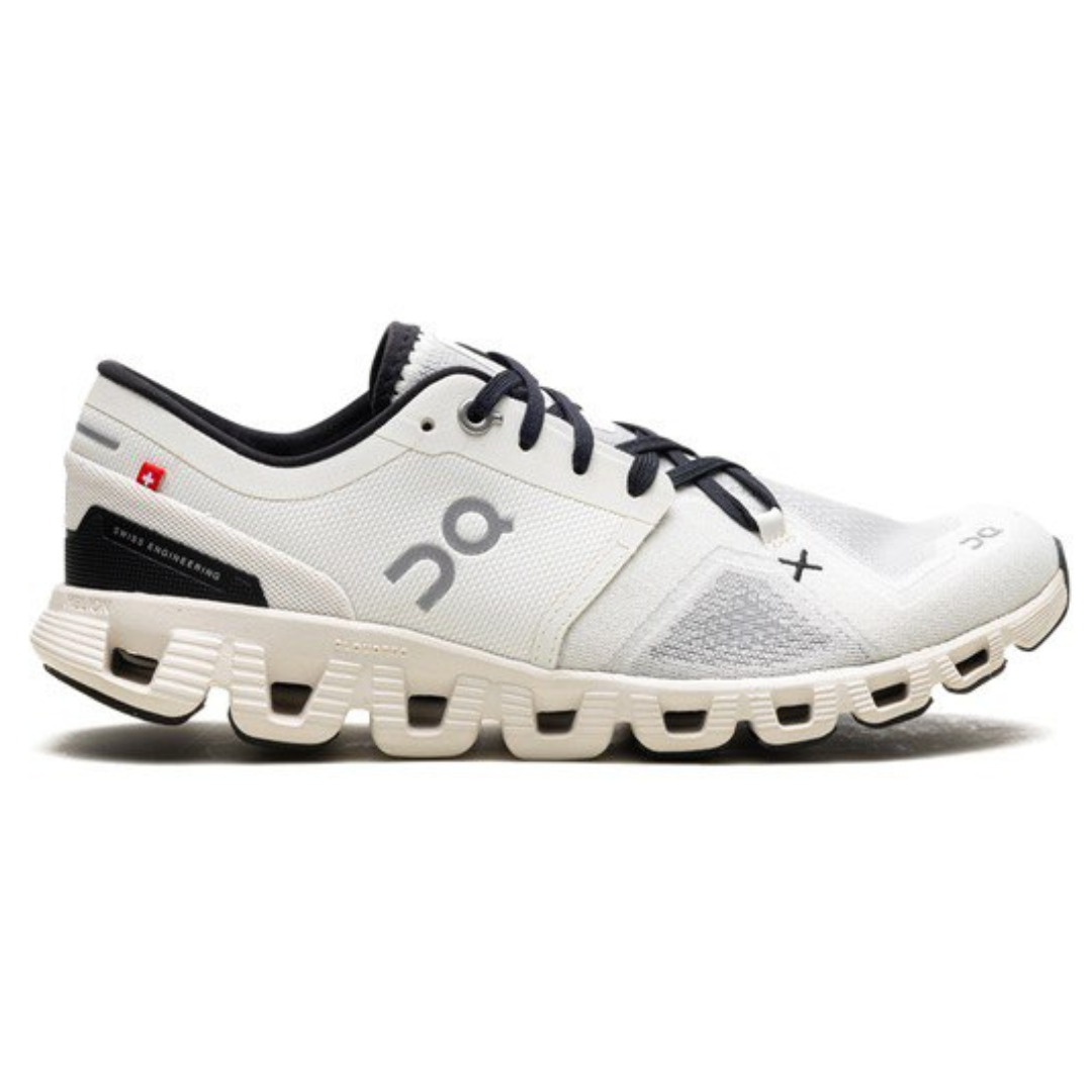 On Running CLOUD X 3 WMNS "IVORY"