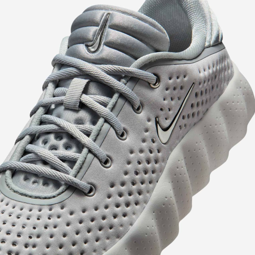 Nike Mind 002 Light Smoke Grey