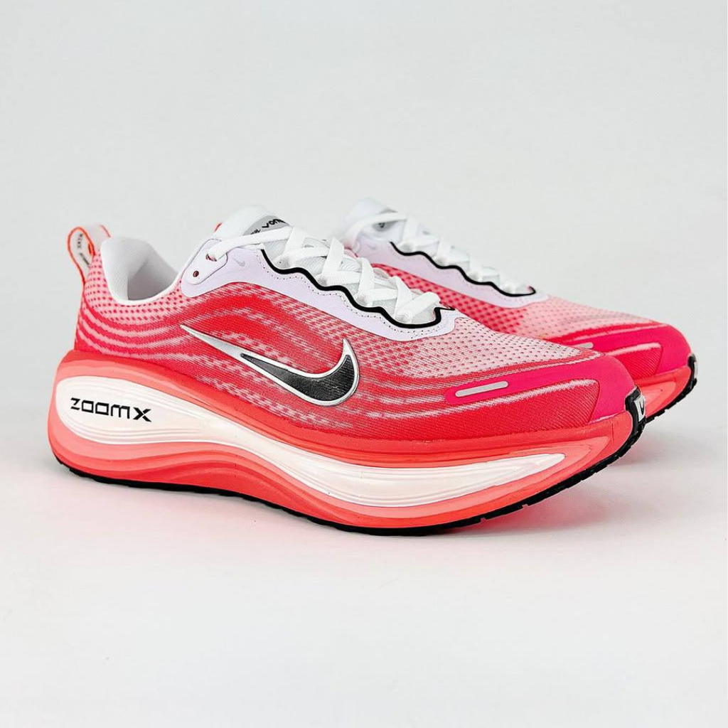 Nike Vomero Plus - Vermelho/Branco