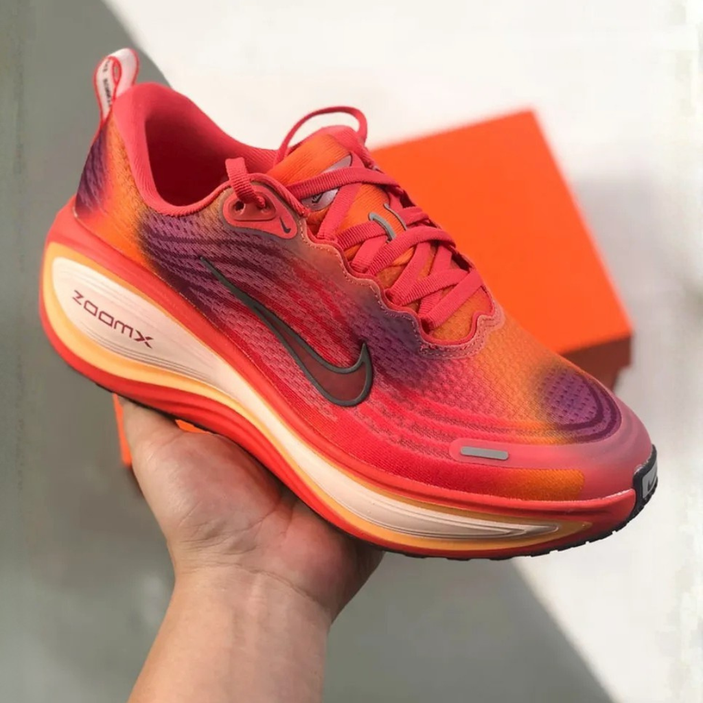 Nike Vomero Plus SE - Sunset - 34