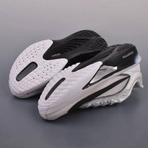 Nike Zoom Fly 6 - Branco/Preto