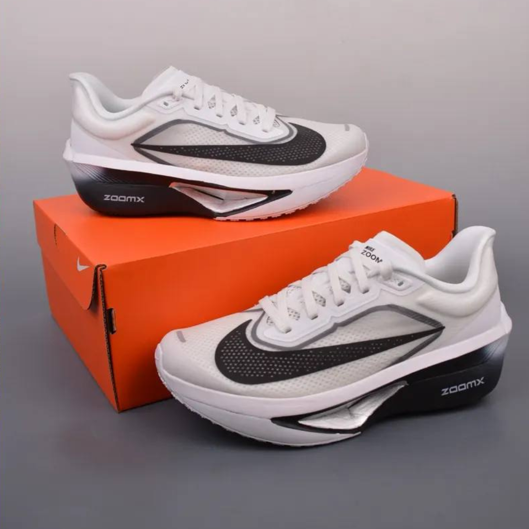 Nike Zoom Fly 6 - Branco/Preto