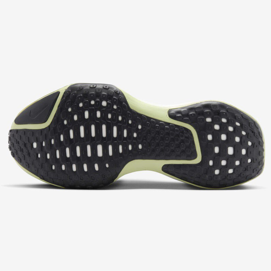 Nike Invincible Run 3 - Preto/Bronze