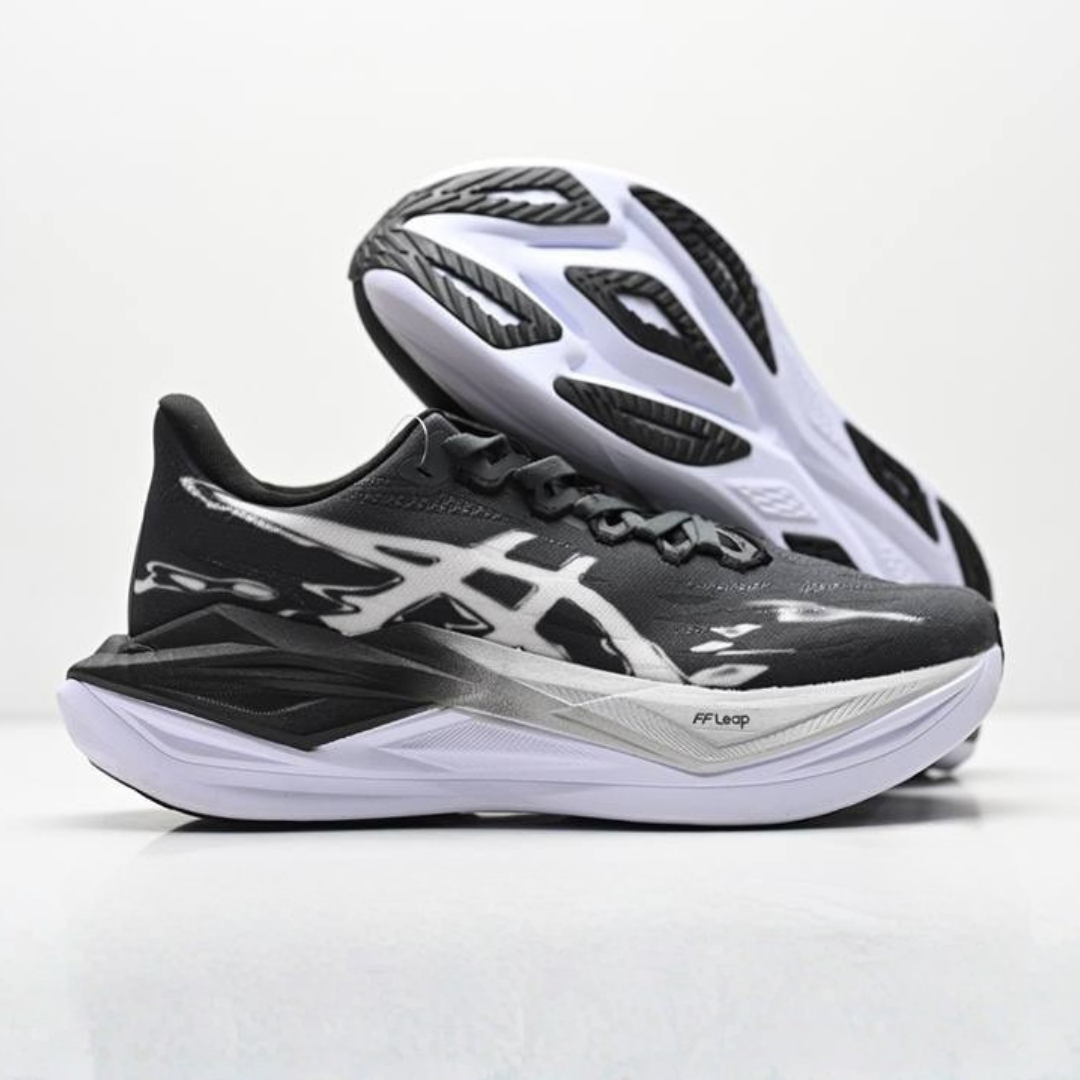 Asics Superblast 3 - Unissex - Preto/Branco/Cinza