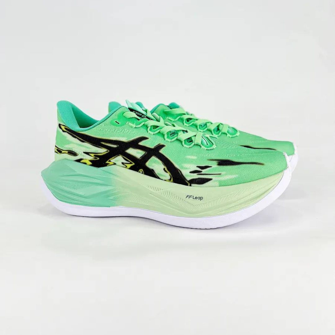 Asics Superblast 3 - Unissex - Verde/Preto