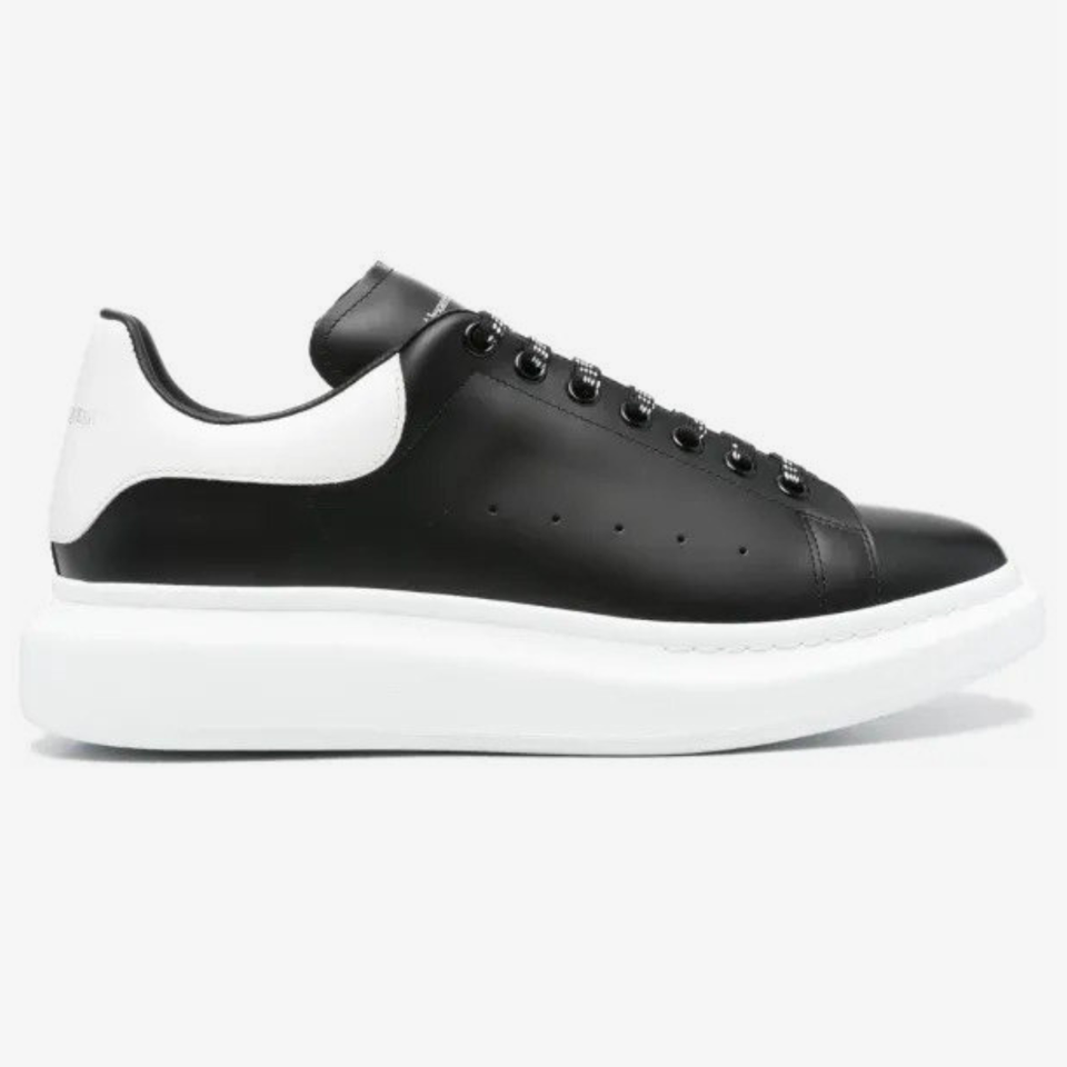 Alexander McQueen Tênis Oversized com cadarço - Preto/Branco