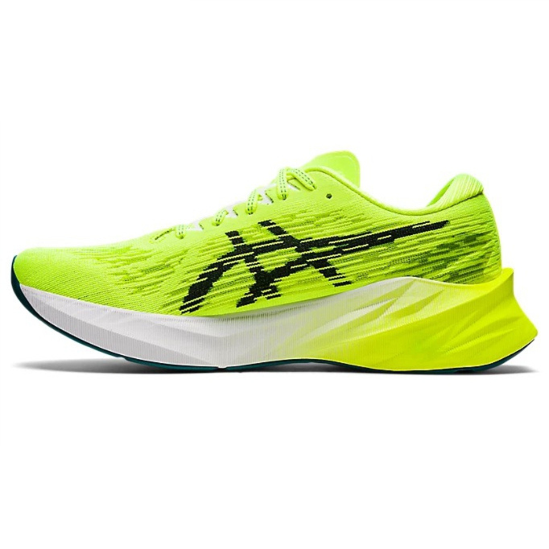 Asics Novablast 3 Verde fluorescente e Preto