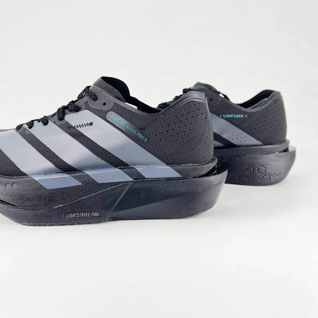 Adidas Adizero Adios Pro 5 - Preto/Azul