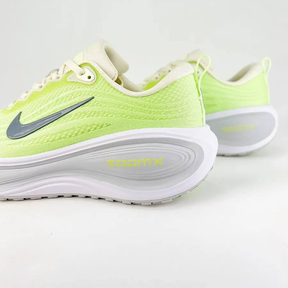 Nike Vomero Plus - Verde/Cinza