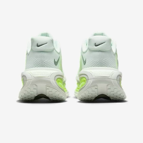 Nike Vomero Premium - Barely Volt