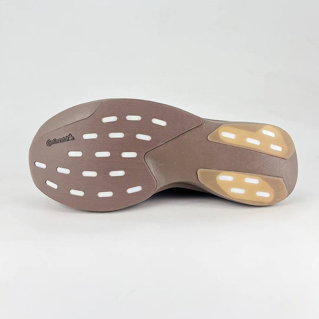 Adidas Adizero EVO SL - Marrom