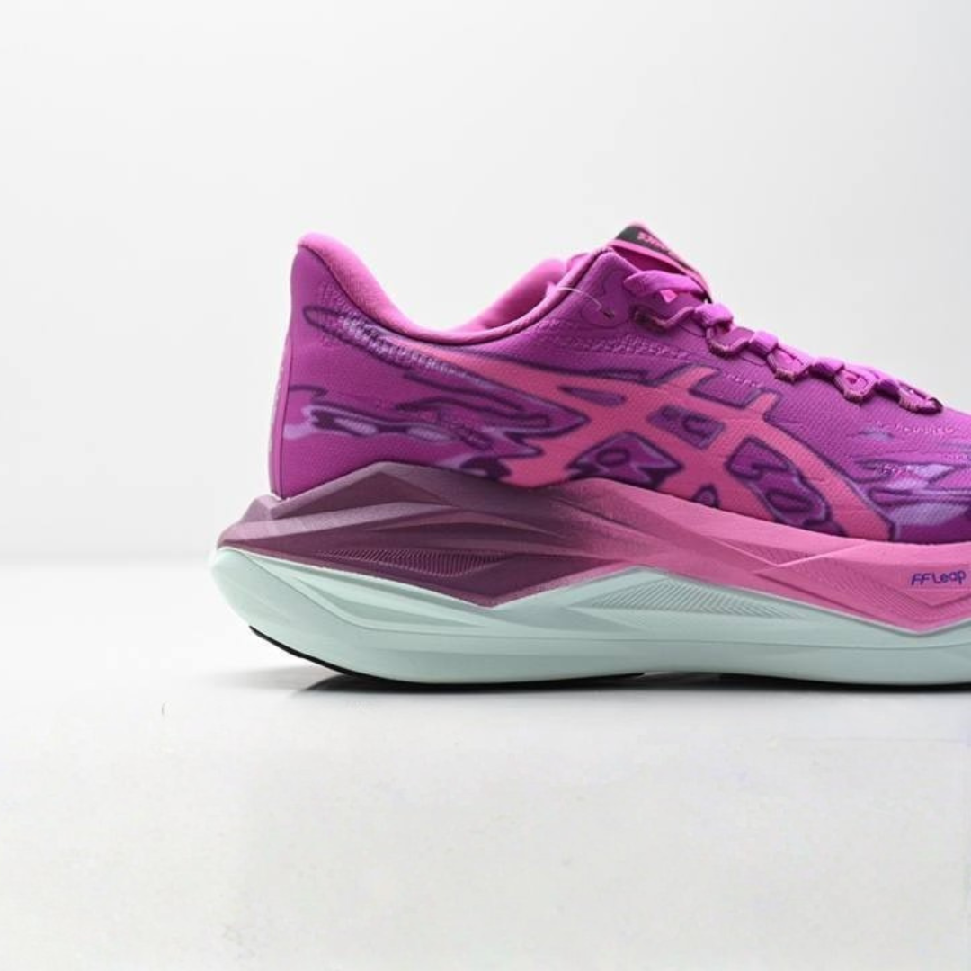 Asics Superblast 3 - Unissex - Rosa