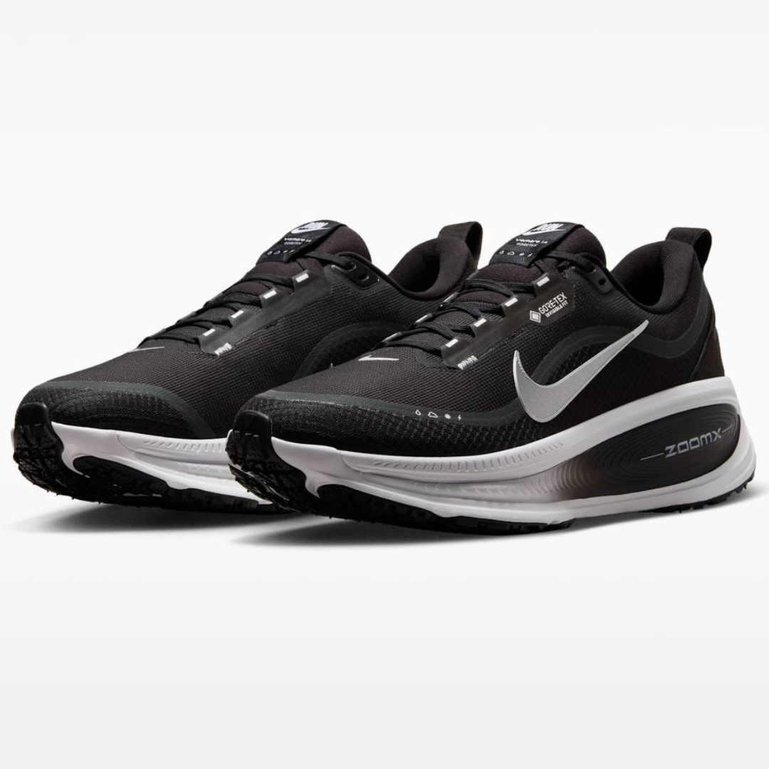 Nike Vomero 18 GORE-TEX - Preto/Branco