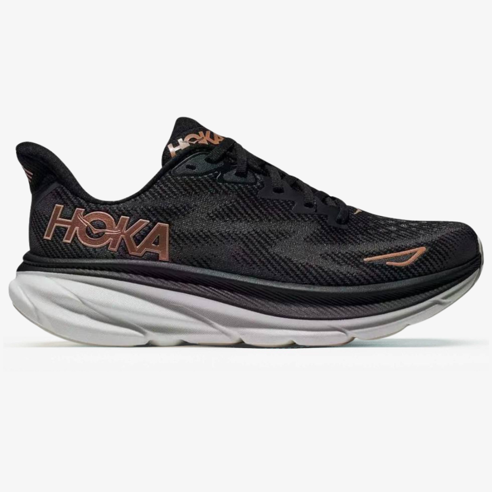 Hoka Clifton 9 – Preto/Marrom