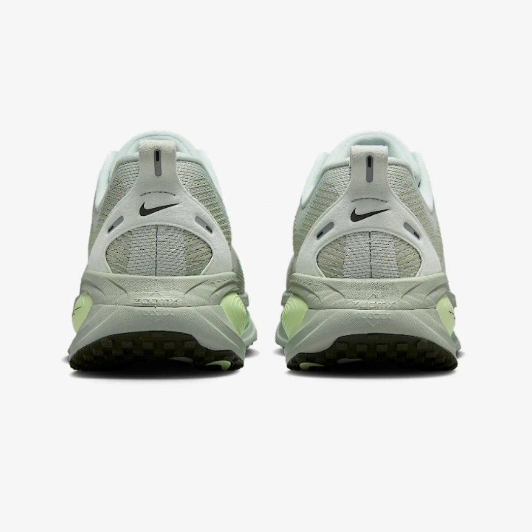 Nike Vomero 18 - Verde Oliva