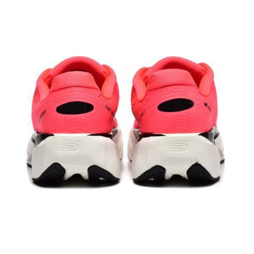 New Balance Fuelcell Rebel V5 - Vermelho/Branco